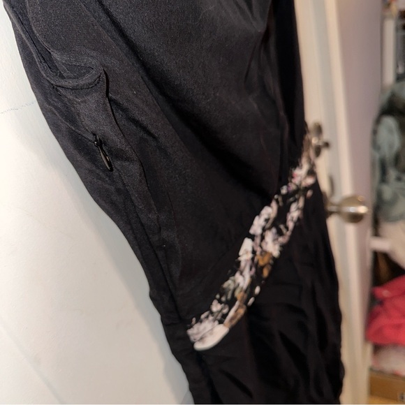 All Saints Black and Floral Silk Dress Sz‎ 0 - Picture 11 of 12